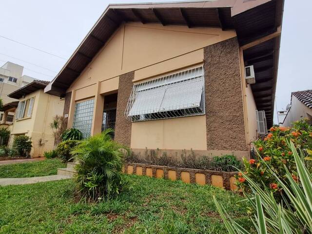 #562 - Casa para Locação em Santa Rosa - RS - 1